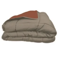 POYET MOTTE Couette Microfibre 400g/m² CALGARY - 200 X 200 Cm - Gris Galet Et Marron Gimgembre -TODAY || DODO || Vision Soldes Boutique poyet motte couette microfibre 400g m calgary 200 x 200 cm gris galet et marron gimgembre 3120760086131 437311