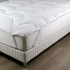 Sur-matelas 140x190 - Fibre Creuse Siliconnée 500 Gr/m² - Fabrication Française - TOPIOL By DODO -TODAY || DODO || Vision Soldes Boutique sur matelas 140x190 fibre creuse siliconnee 500 gr m fabrication francaise topiol by dodo 3307412965727 486292