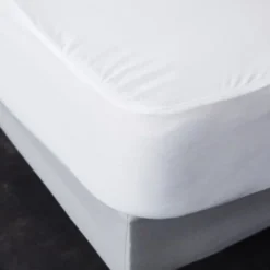 SWEETNIGHT Protege-matelas Imperméable AXEL 180x200 Cm - Blanc -TODAY || DODO || Vision Soldes Boutique sweetnight protege matelas impermeable axel 180x200 cm blanc 3377720102404 565270